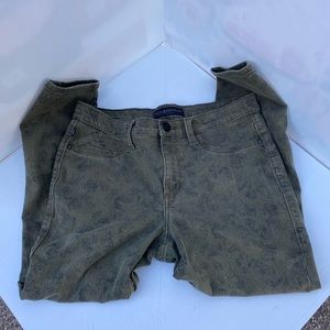 Rock & Republic size 12 crop jeans olive print - Gm